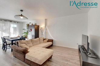 Ma-Cabane - Vente Appartement CHAMPS-SUR-MARNE, 64 m²