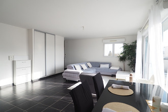 Ma-Cabane - Vente Appartement CHARMES, 71 m²