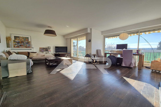 Ma-Cabane - Vente Appartement CHATOU, 118 m²