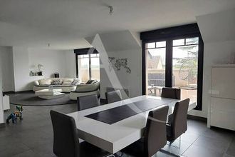 Ma-Cabane - Vente Appartement CHEVRY-COSSIGNY, 119 m²