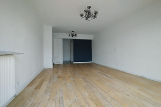 Ma-Cabane - Vente Appartement COURBEVOIE, 71 m²