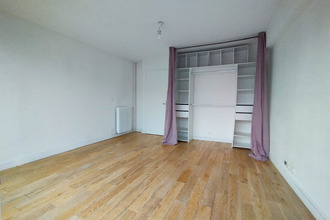 Ma-Cabane - Vente Appartement COURBEVOIE, 71 m²