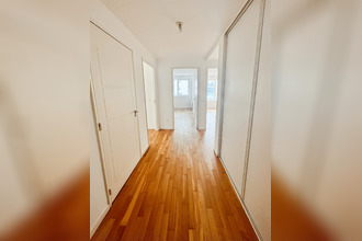 Ma-Cabane - Vente Appartement Courbevoie, 66 m²