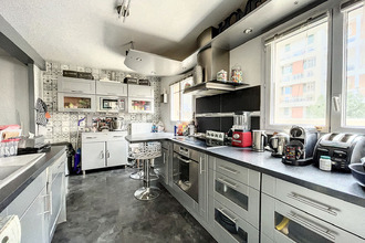 Ma-Cabane - Vente Appartement COURBEVOIE, 134 m²