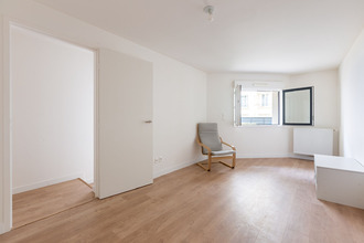Ma-Cabane - Vente Appartement COURBEVOIE, 64 m²