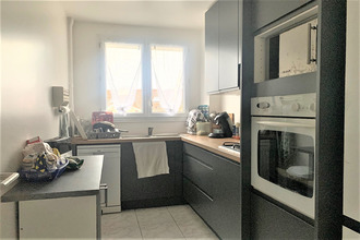 Ma-Cabane - Vente Appartement COURBEVOIE, 81 m²