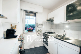 Ma-Cabane - Vente Appartement COURBEVOIE, 54 m²