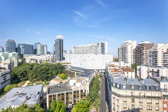 Ma-Cabane - Vente Appartement COURBEVOIE, 162 m²