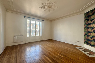 Ma-Cabane - Vente Appartement COURBEVOIE, 64 m²