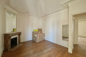 Ma-Cabane - Vente Appartement COURBEVOIE, 63 m²