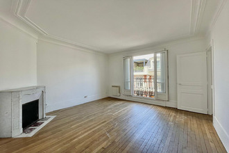 Ma-Cabane - Vente Appartement COURBEVOIE, 64 m²