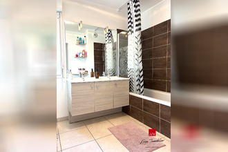 Ma-Cabane - Vente Appartement Cranves-Sales, 83 m²