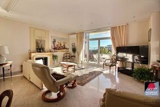 Ma-Cabane - Vente Appartement DIVONNE-LES-BAINS, 198 m²