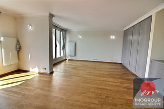 Ma-Cabane - Vente Appartement DIVONNE-LES-BAINS, 118 m²