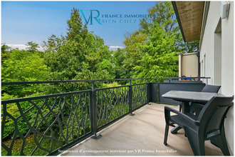 Ma-Cabane - Vente Appartement Divonne-les-Bains, 72 m²