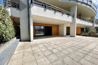 Ma-Cabane - Vente Appartement Divonne-les-Bains, 105 m²