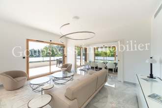 Ma-Cabane - Vente Appartement DIVONNE-LES-BAINS, 291 m²