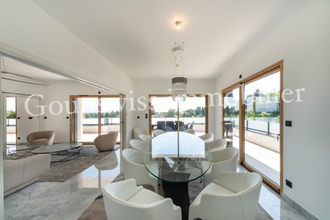 Ma-Cabane - Vente Appartement DIVONNE-LES-BAINS, 291 m²