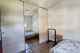Ma-Cabane - Vente Appartement ETREMBIERES, 44 m²