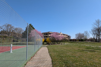 Ma-Cabane - Vente Appartement FERNEY-VOLTAIRE, 199 m²