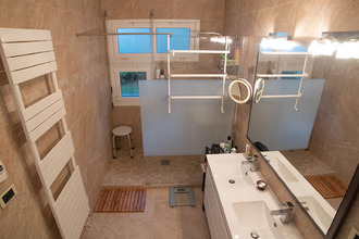 Ma-Cabane - Vente Appartement FERNEY-VOLTAIRE, 199 m²