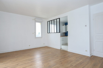 Ma-Cabane - Vente Appartement Fleury-les-Aubrais, 66 m²