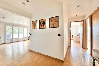 Ma-Cabane - Vente Appartement FONTAINES-SUR-SAONE, 79 m²