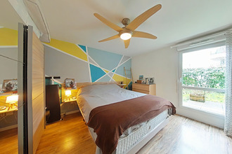 Ma-Cabane - Vente Appartement FONTENAY-LE-FLEURY, 70 m²