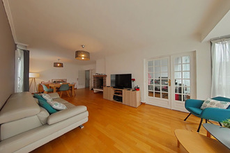 Ma-Cabane - Vente Appartement FONTENAY-LE-FLEURY, 112 m²