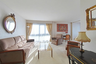 Ma-Cabane - Vente Appartement FONTENAY-LE-FLEURY, 90 m²