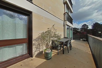 Ma-Cabane - Vente Appartement FONTENAY-LE-FLEURY, 73 m²