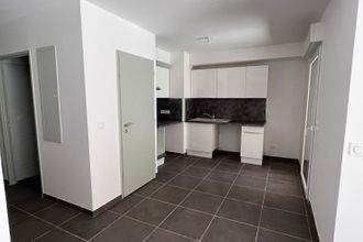 Ma-Cabane - Vente Appartement GREASQUE, 47 m²