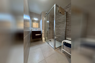 Ma-Cabane - Vente Appartement GUILHERAND-GRANGES, 68 m²