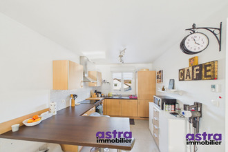 Ma-Cabane - Vente Appartement Hirsingue, 82 m²