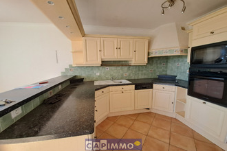 Ma-Cabane - Vente Appartement Hyères, 83 m²