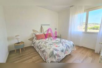 Ma-Cabane - Vente Appartement Hyères, 81 m²