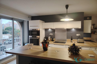 Ma-Cabane - Vente Appartement Hyères, 81 m²