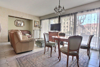 Ma-Cabane - Vente Appartement L'ILE-SAINT-DENIS, 109 m²