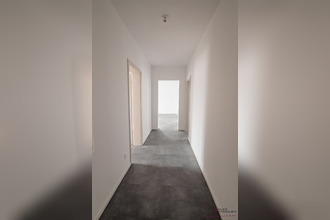 Ma-Cabane - Vente Appartement La Cluse-et-Mijoux, 94 m²