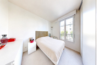 Ma-Cabane - Vente Appartement LA GARENNE-COLOMBES, 66 m²