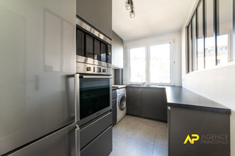 Ma-Cabane - Vente Appartement LA GARENNE-COLOMBES, 50 m²