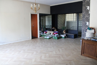 Ma-Cabane - Vente Appartement LA GUERCHE-DE-BRETAGNE, 240 m²