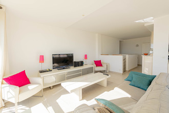 Ma-Cabane - Vente Appartement La Londe-les-Maures, 141 m²