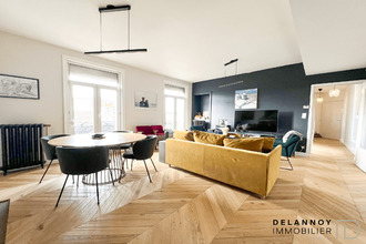 Ma-Cabane - Vente Appartement La Madeleine, 73 m²