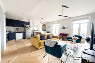 Ma-Cabane - Vente Appartement La Madeleine, 73 m²