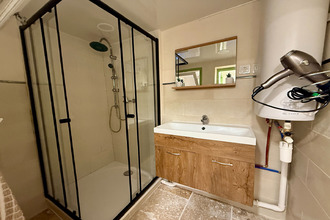 Ma-Cabane - Vente Appartement LA ROQUE-D'ANTHERON, 32 m²