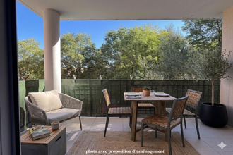 Ma-Cabane - Vente Appartement LA ROQUE-D'ANTHERON, 53 m²