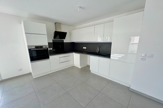 Ma-Cabane - Vente Appartement LA VERPILLIERE, 71 m²