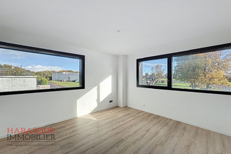 Ma-Cabane - Vente Appartement LANDIVISIAU, 70 m²