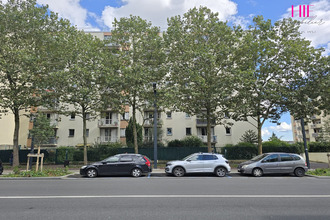 Ma-Cabane - Vente Appartement Le Bourget, 59 m²